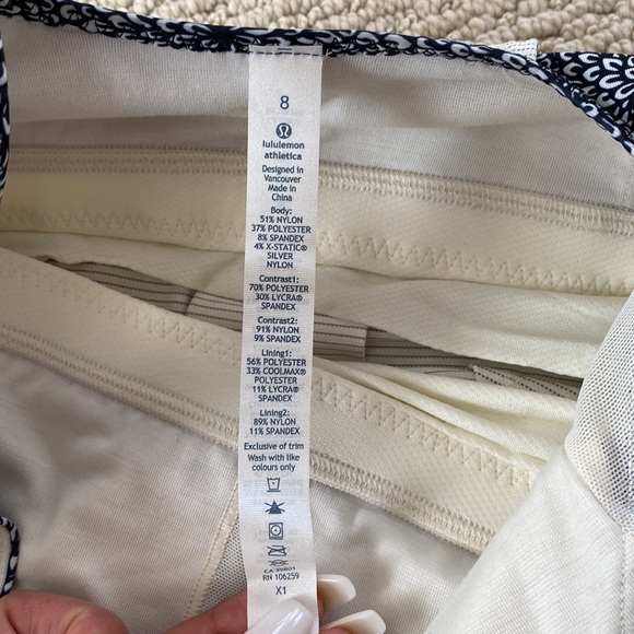 ❗️SOLD❗️Lululemon Run Times Tank - Picture 4 of 6